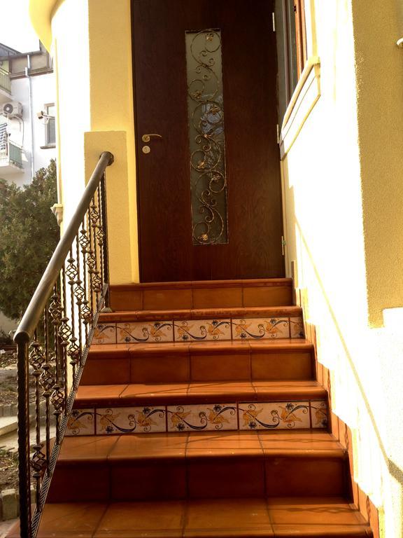 Guest Rooms Maria Luiza Varna Luaran gambar